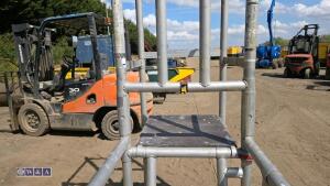 Aluminium work podium - 6