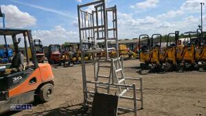 Aluminium work podium - 4