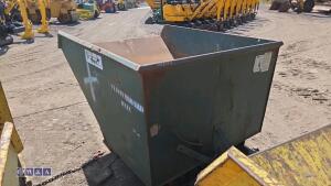 Forklift tipping skip - 4