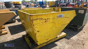 Forklift tipping skip - 2
