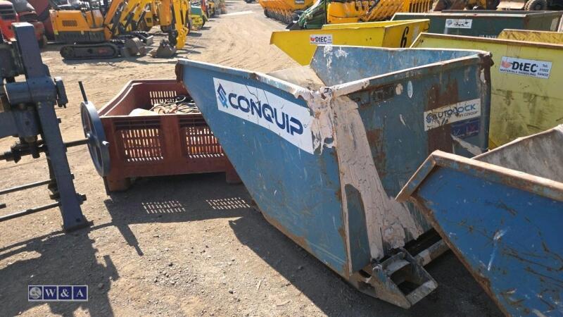 CONQUIP tipping skip to suit telehandler