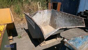 CONQUIP tipping skip to suit telehandler