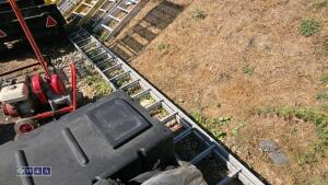 Double extendable ladder - 2