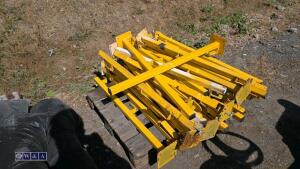 Handrail posts