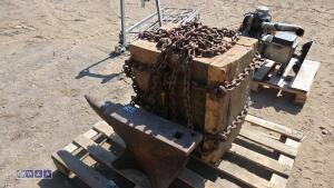 Anvil & stand - 3