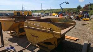 Hydraulic tipping skip c/w quick release coupling - 3
