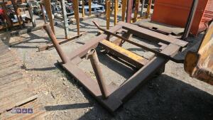 Bag lifter (to suit Bobcat or Manitou telehandler, 2400kg capacity) - 3