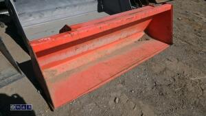Front loading bucket to suit Kubota (approx 6ft long)