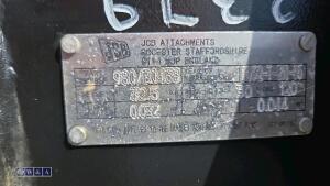 JCB 19'' digging bucket (30mm pins) (unused) - 7