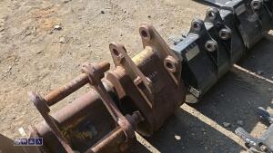 11'' Digging bucket (35mm pins) - 3