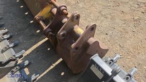 11'' Digging bucket (35mm pins) - 4