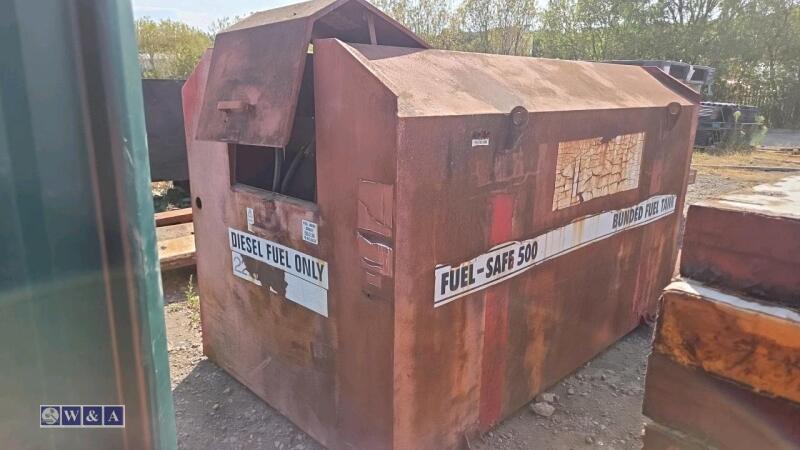2200ltr steel bunded diesel tank c/w manual pump