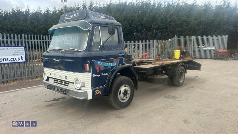 Ford d series recovery truck