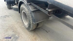 Ford d series recovery truck - 11
