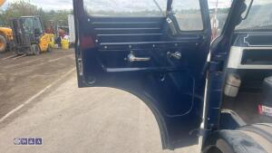 Ford d series recovery truck - 17