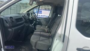 Vauxhall vivaro bi turbo - 14