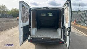 Vauxhall vivaro bi turbo - 16