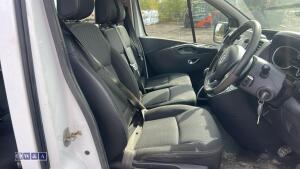 Vauxhall vivaro bi turbo - 19
