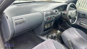 Ford escort - 13