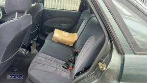 Ford escort - 19