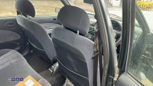 Ford escort - 29