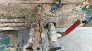 Ingersol rand fast tow Compressor - 17