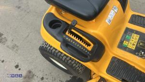 Cub cadet cc1022 ride on mower - 23