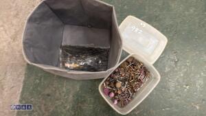 Box of drill / polishing bits