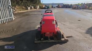 Countax hydrostatic ride on mower - 8