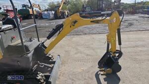 SV20R mini digger - 17