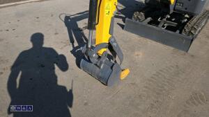 SV20R mini digger - 19