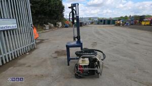 Log splitter and beaver pack - 8