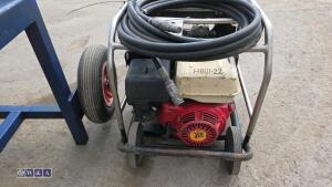 Log splitter and beaver pack - 10