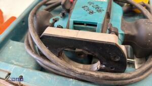 MAKITA 110v router c/w case - 2