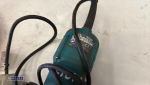 MAKITA 110v laminate trimmer - 2