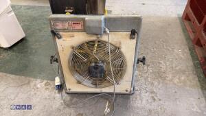 2 x 240v fans - 6
