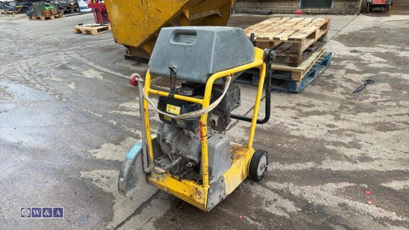 WACKER NEUSON petrol road saw c/w dust suppression bottle (3391274)