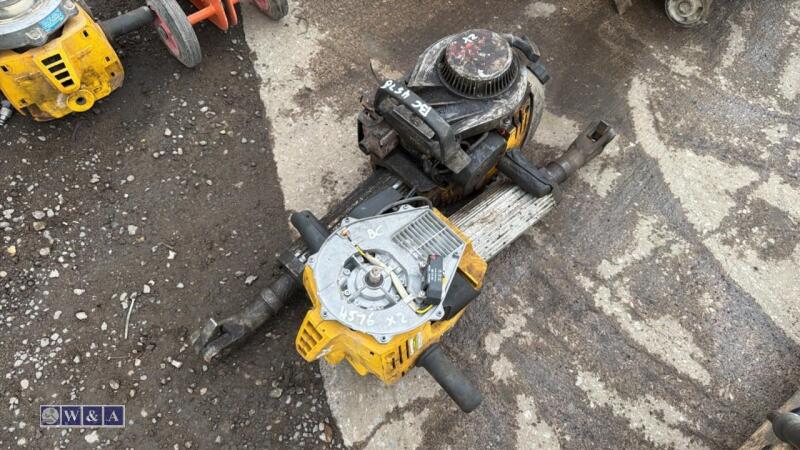2 x WACKER NEUSON petrol upright breaker (878)(610)