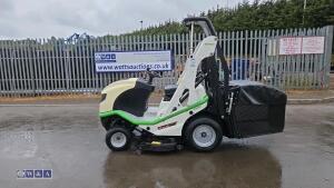 Etesia 4x4 ride on mower - 2