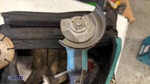 MAKITA angle grinder c/w case (5181533) - 2