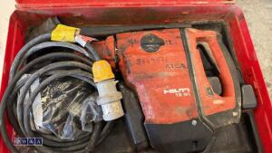 HILTI TE80 110v breaker c/w case (3349871)