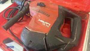 HILTI TE70 110v breaker c/w case (3175753) - 4