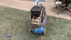 TIGER 8/260 240v air compressor - 3