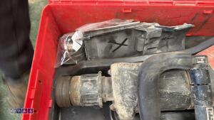 HILTI TE1000 110v breaker c/w case (3502552) - 2