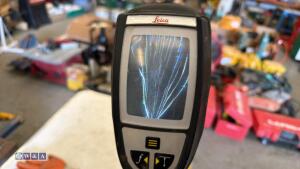 LEICA DD220 cable locator - 2