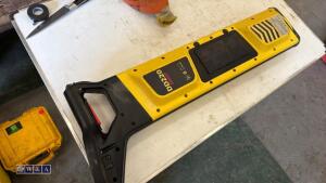 LEICA DD220 cable locator - 3