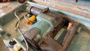 MAKITA 4500C 110v breaker c/w case - 5