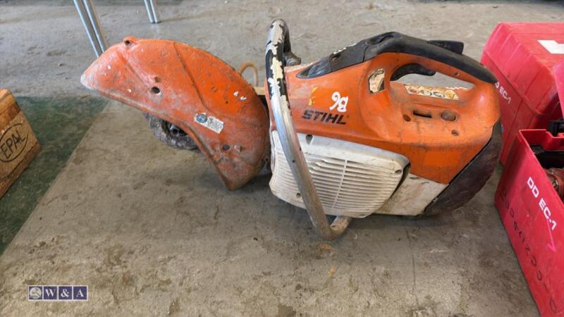 STIHL TS410 petrol stone saw (3358?77)