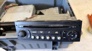 Box of car radios - 4