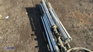 Quantity of tripods - 2